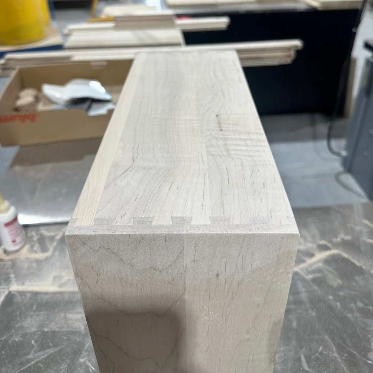 Drawers with Dove Tail on 4 Corners (Front & Back)
