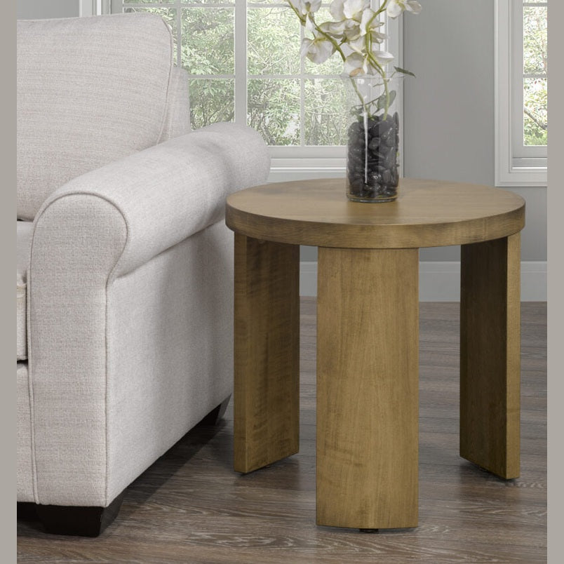 Ligna end table 22" x 22" x 24"