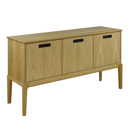 Vaasa sideboard 18" x 60" x 35" 3 door