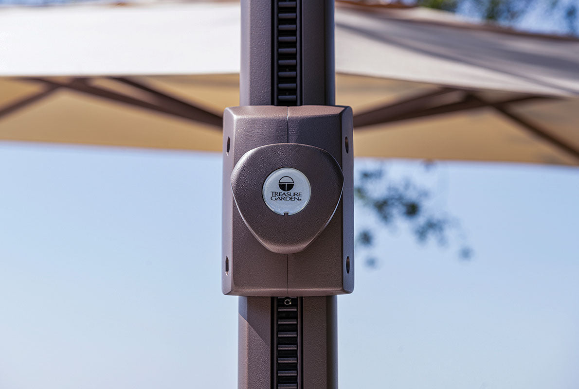 10' Sq Cantilever Umbrella
